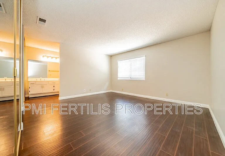 1229 Hibiscus St — Photo 28
