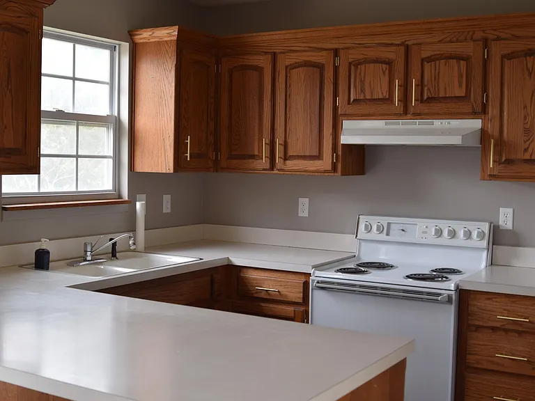 427 S Oak Cir — Photo 3