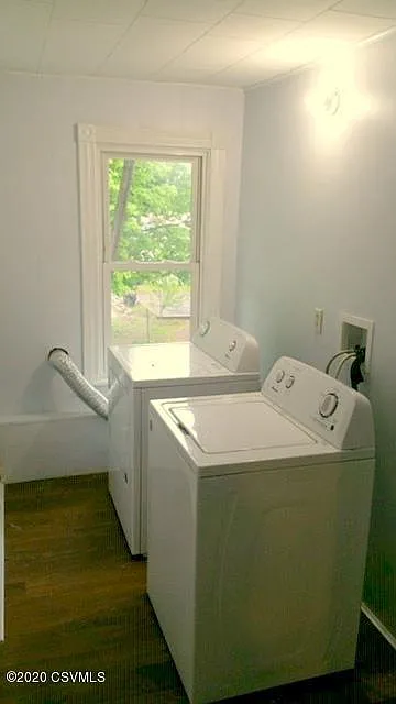 3 bed, 2380 sqft, $850 — Photo 4
