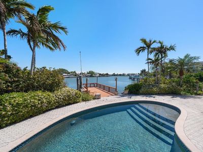 483 Harbor Dr N, Indian Rocks Beach, FL, 33785