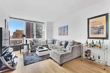 Rented by Cooper & Cooper Real Estate