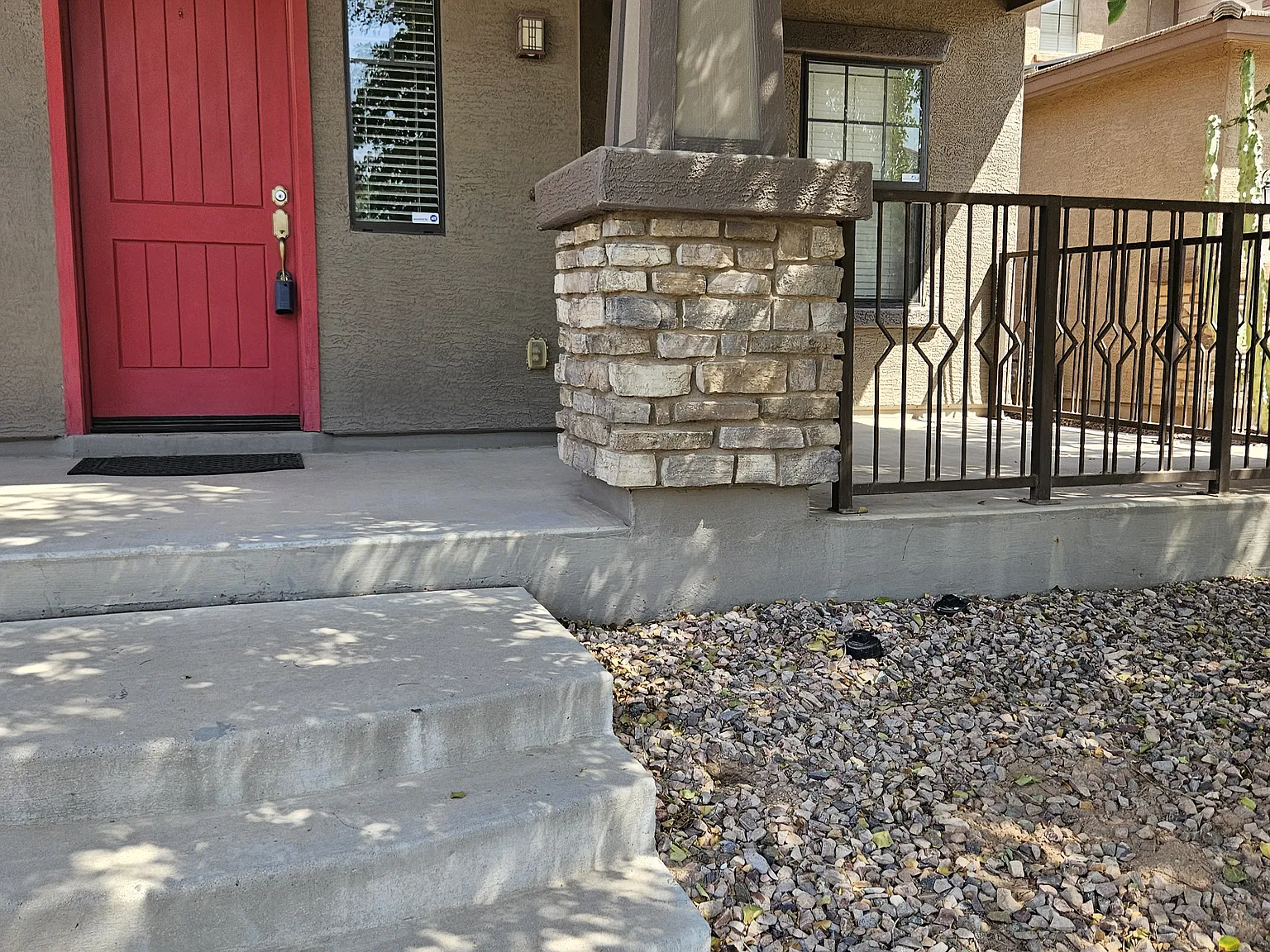 3 bed, 1939 sqft, $2,600 — Photo 3