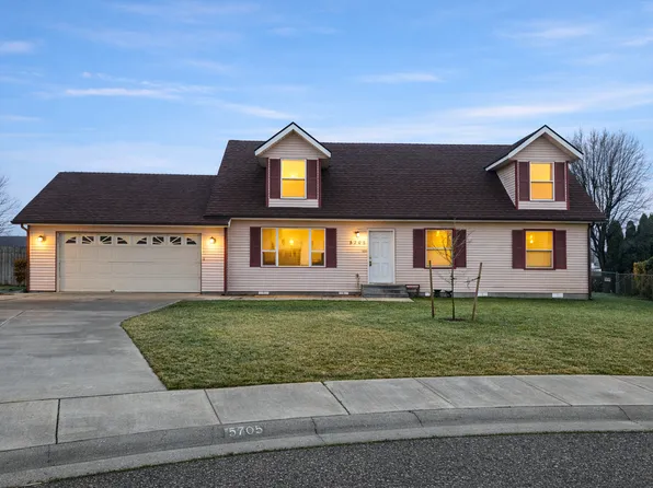 5705 Desert Dove Dr, West Richland, WA 99353