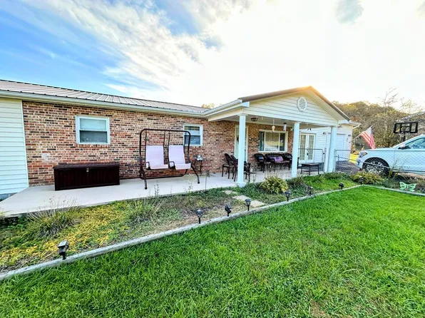 1114 Spring Grove Ave, Princeton, WV 24740