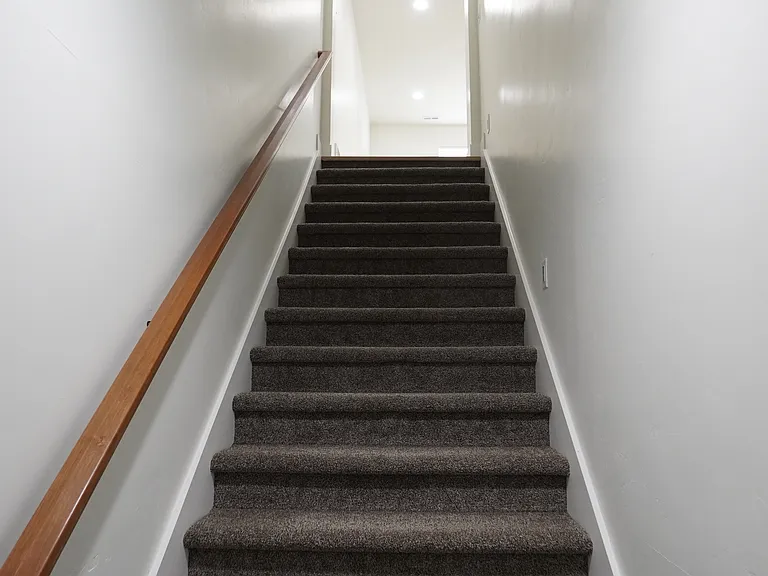 1565 S 150 W — Photo 4