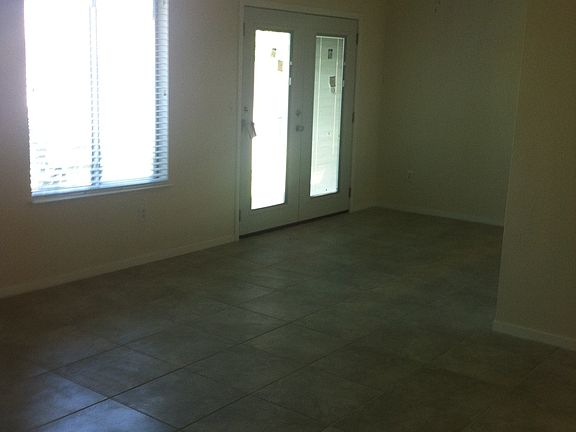 3rd image of 1480 Lombard St