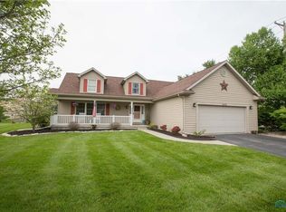 1400 Riverwalk Ct, Waterville, OH 43566