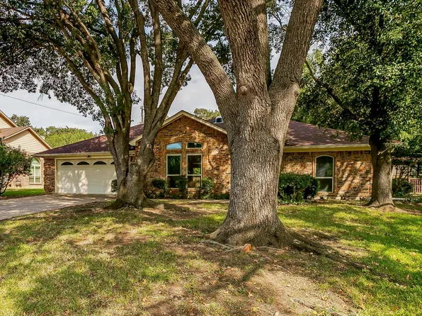 5405 Oak Branch Dr, Arlington, TX 76016