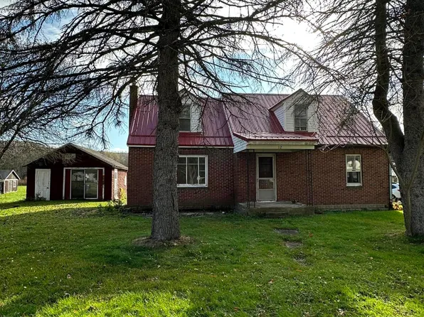 12 Howard Rd, Brockport, PA 15823