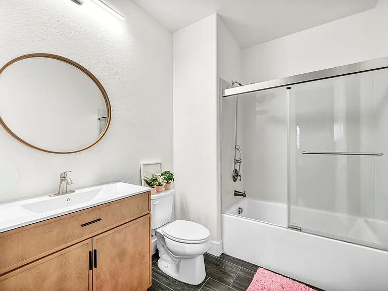 233 Castellari Dr — Photo 20