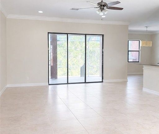 3rd image of 8323 Caloosa Rd