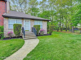15 Kitty Ct, Brick, NJ 08724