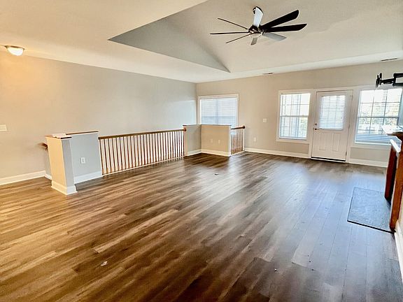 3rd image of 1924 Tara Court #201