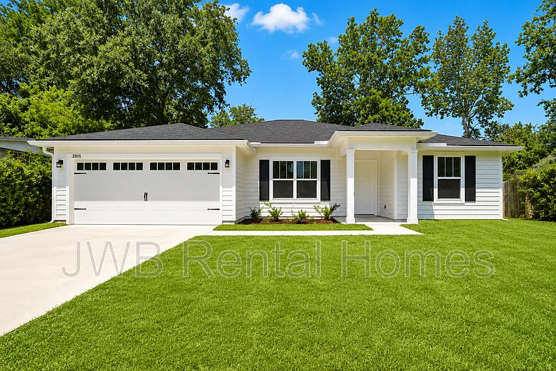 Northside — Photo 1