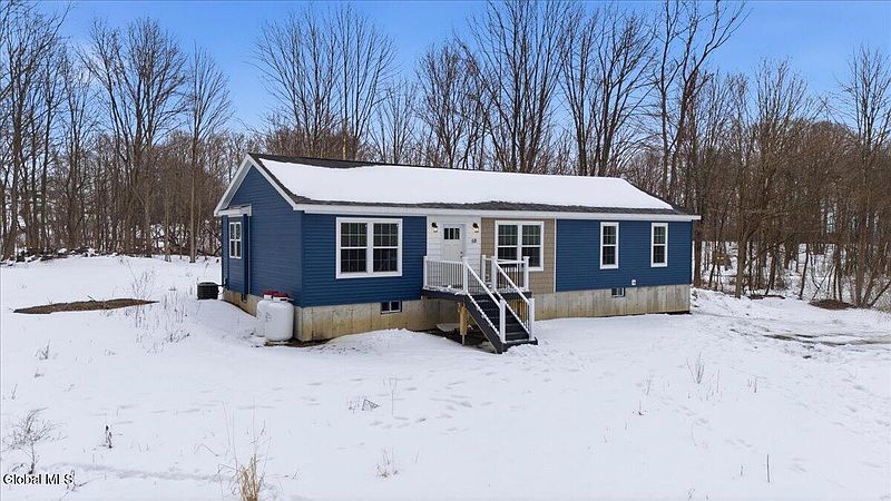 2nd image of 68 Gronczniak Road