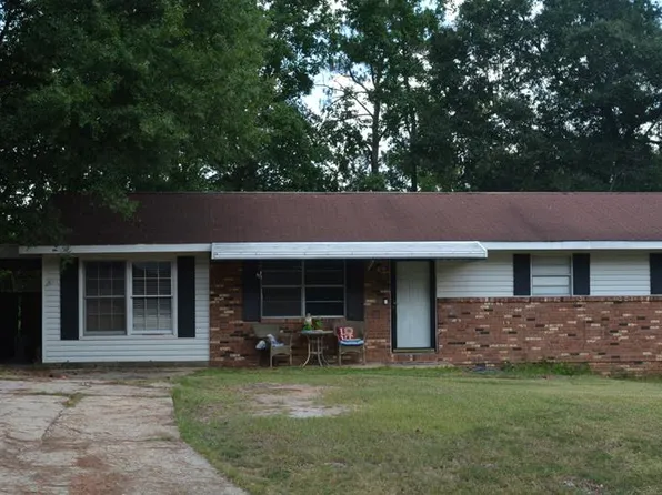 5137 Burbank St, Columbus, GA 31907