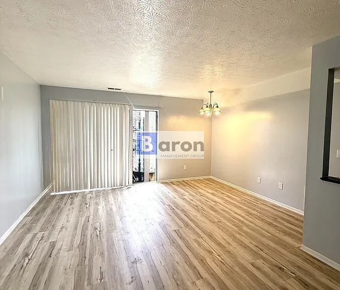 2598 Ferguson Rd #3 — Photo 8