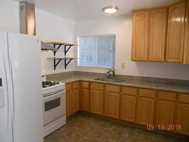 4027 Maybelle Ave #B — Photo 16
