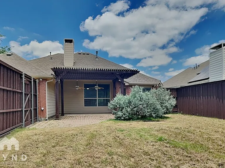 4611 Basil Dr — Photo 16