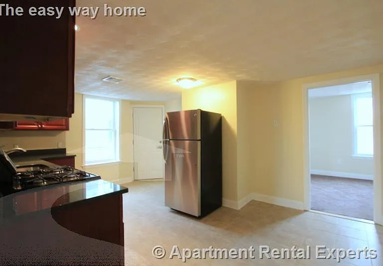 6 Douglass St #2 — Photo 12
