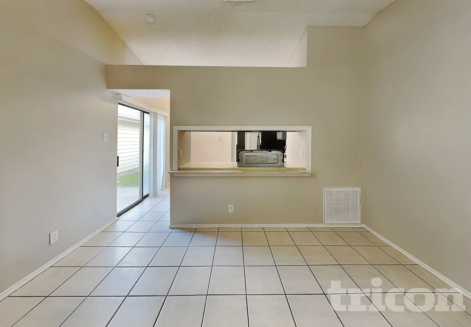 9415 Valley Moss San Antonio TX — Photo 2
