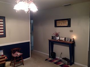 1808 Briarwood Dr, Mount Vernon, IL 62864