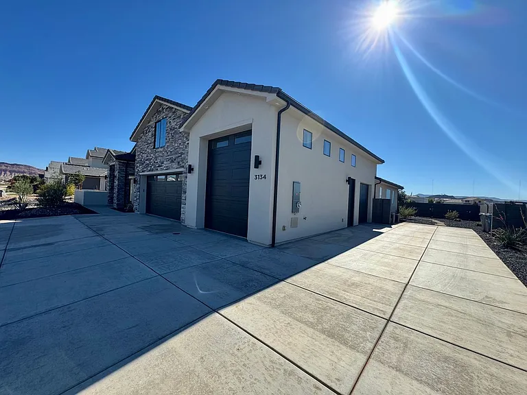 3134 E Blue Heron Dr — Photo 5
