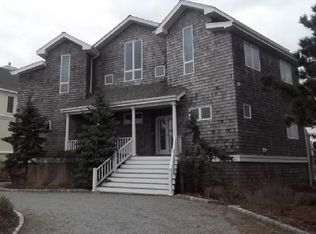 787 Dune Rd, Westhampton Beach, NY 11978