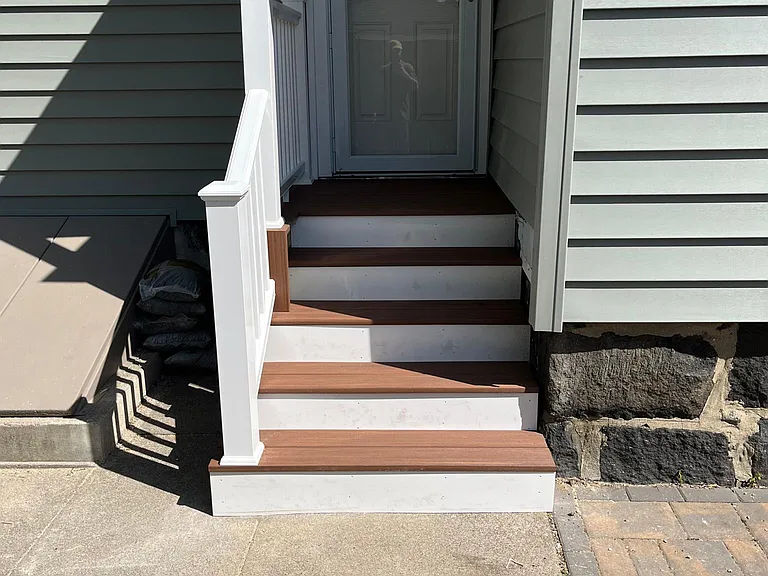 109 Magoun Ave — Photo 25