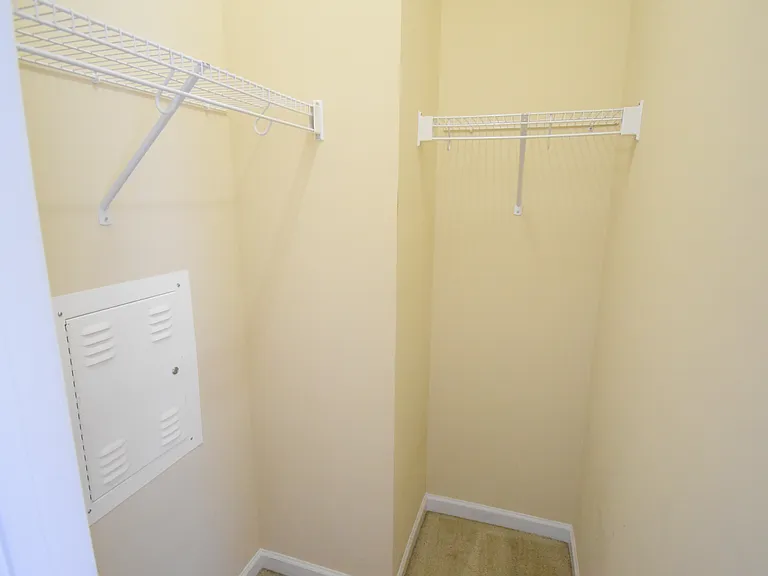 9507 Longstone Ln — Photo 22