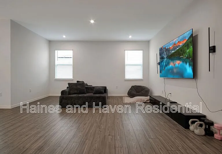 4136 Lavender Ct — Photo 11