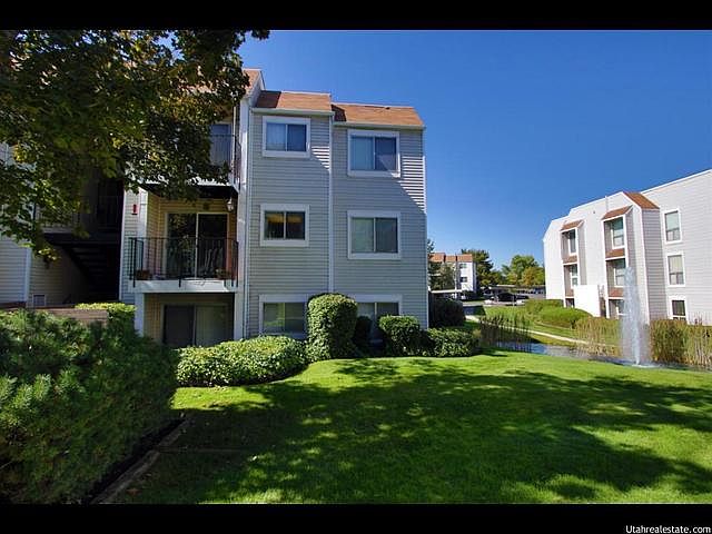 1st image of 1080 E Quail Dr