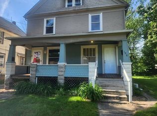 106 & 108 Lake St, Akron, OH 44301