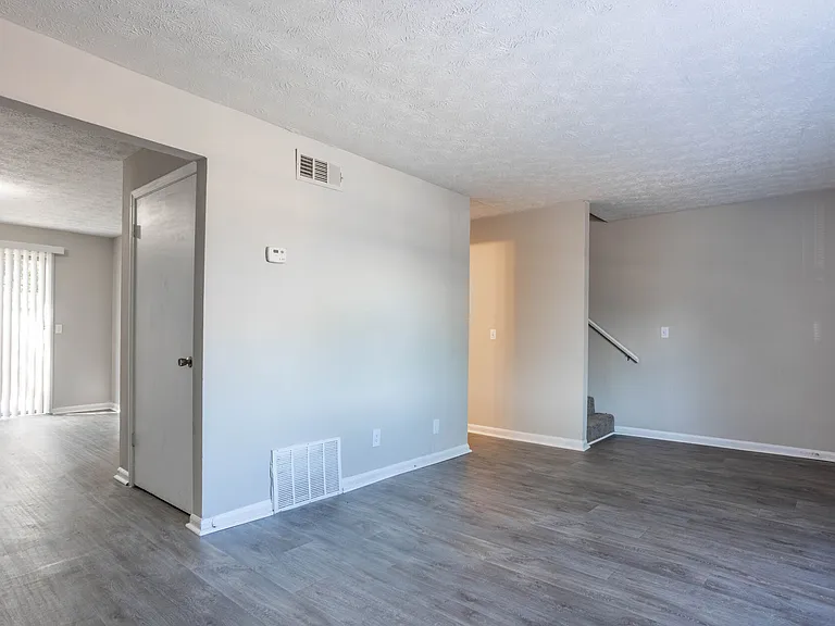 Avondale Townhomes — Photo 34