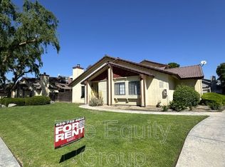 4220 W Cypress Ave, Visalia, CA 93277