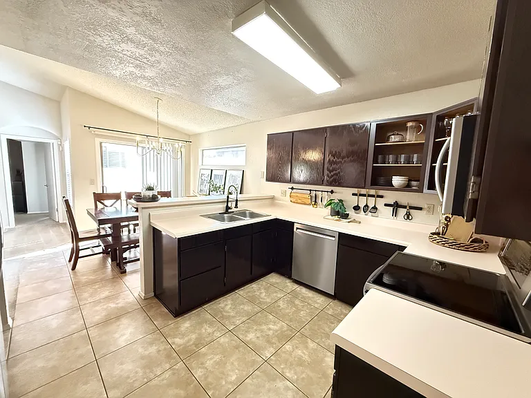 8713 W Bluefield Ave — Photo 11