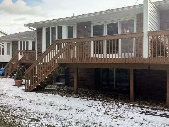 3rd image of 2927 N Wentward Ct
