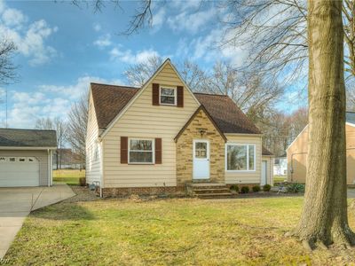 1711 Grantwood Dr, Parma, OH, 44134