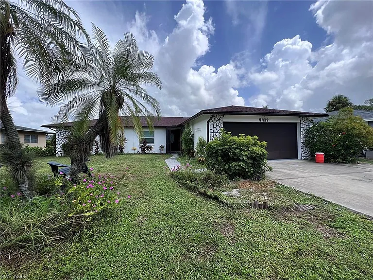 4439 Parrot Ave — Photo 17