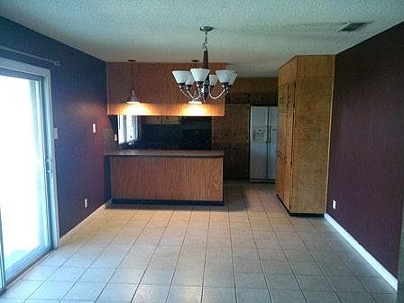 3rd image of 2203 Grandon Cir