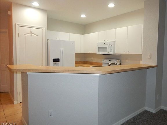 5th image of 1334 Weeping Willow Ct