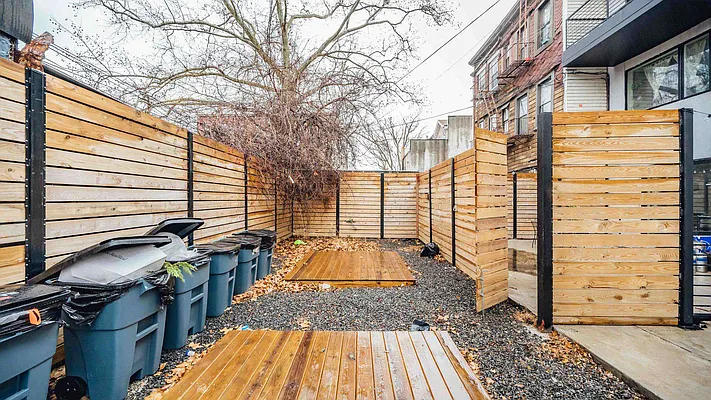 Rented by Nooklyn NYC LLC | media 14