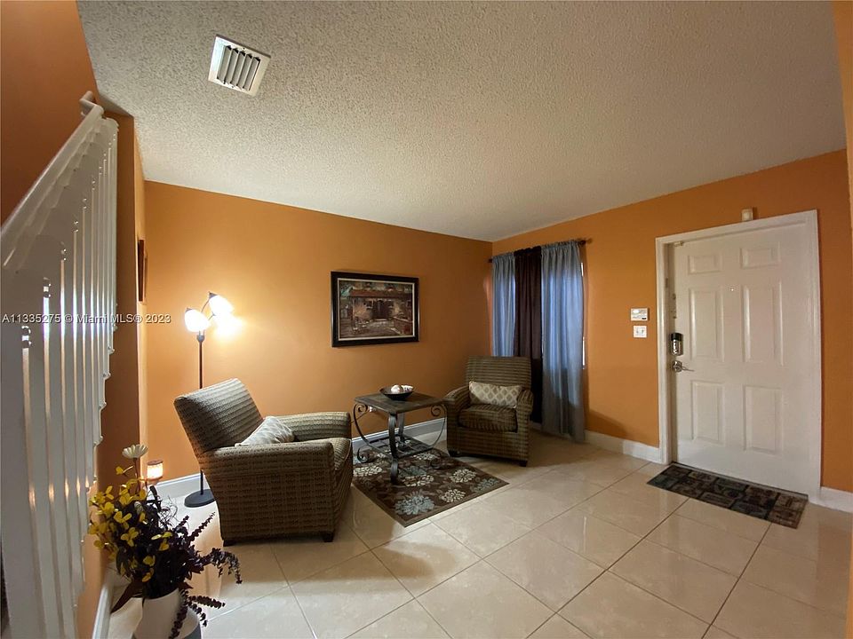 Vista Alegre Townhomes Miami, FL Zillow