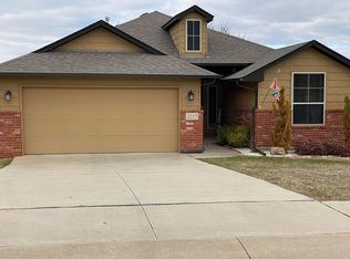 2217 Diana Dr, Norman, OK 73071