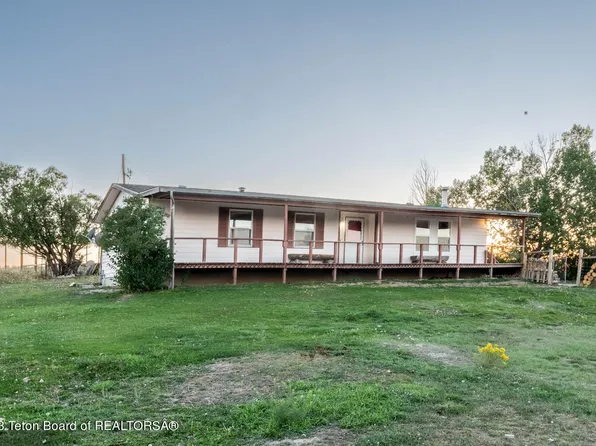 36 Longbow Ln, Pinedale, WY 82941