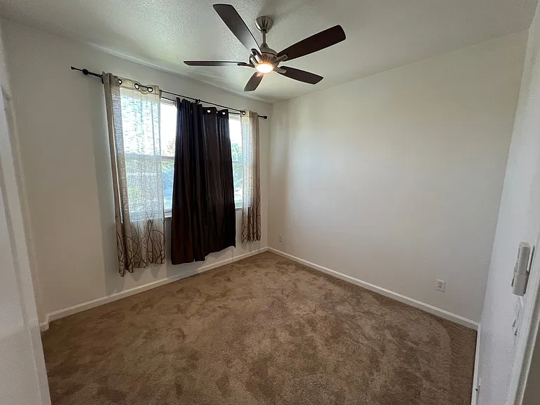 1141 Rock Ave — Photo 20
