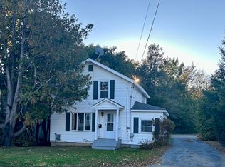 19 Elm St, Old Town, ME 04468