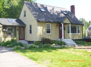 30 Bailey St, Worcester, MA 01602