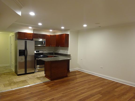 2nd image of 2820 W Arthur Ave APT 1