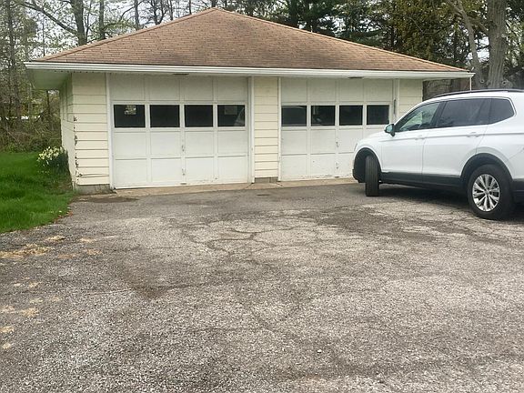 4th image of 39771 Colorado Ave